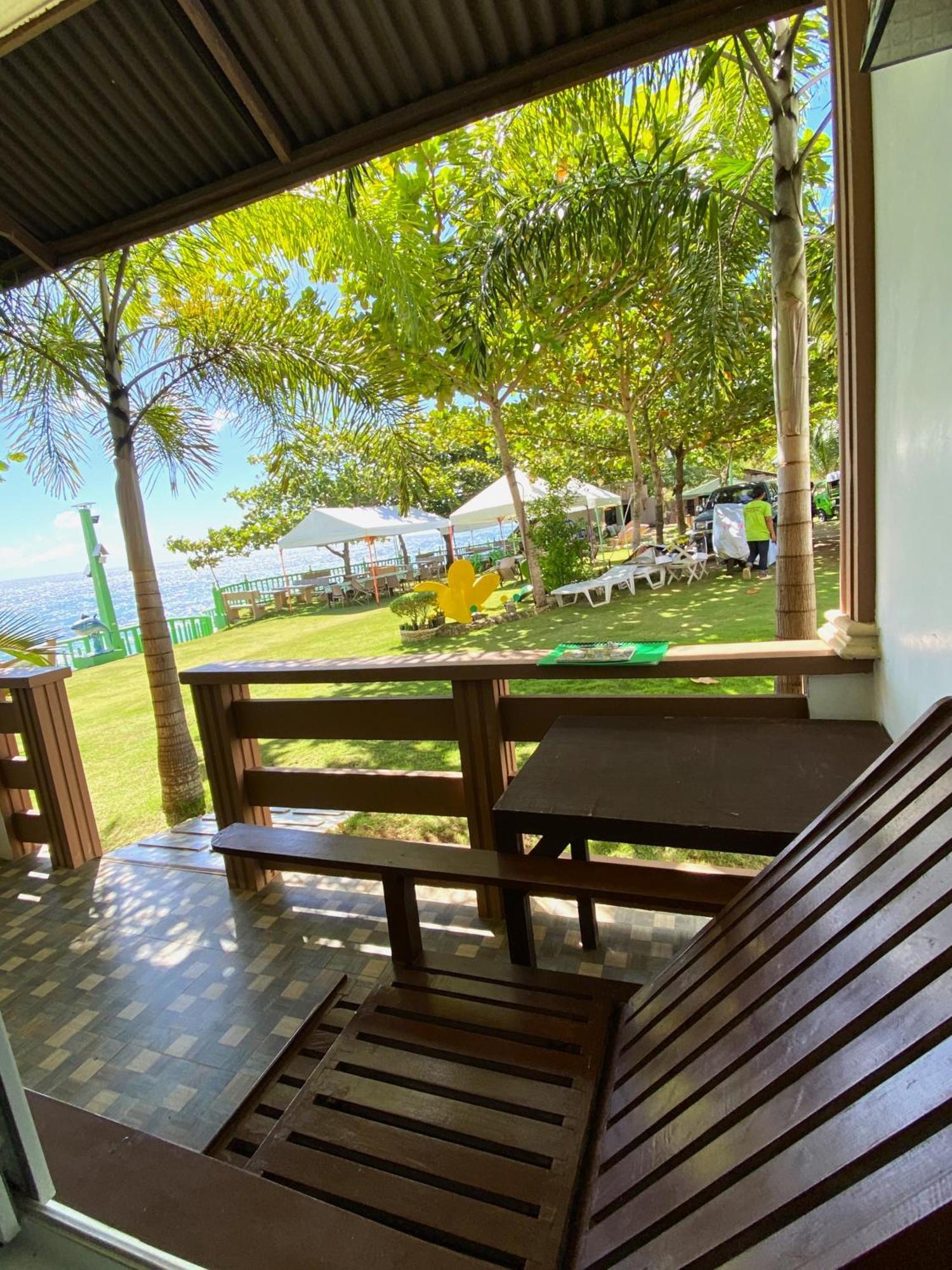 Oceanfront Beach Resort Siquijor Exteriér fotografie
